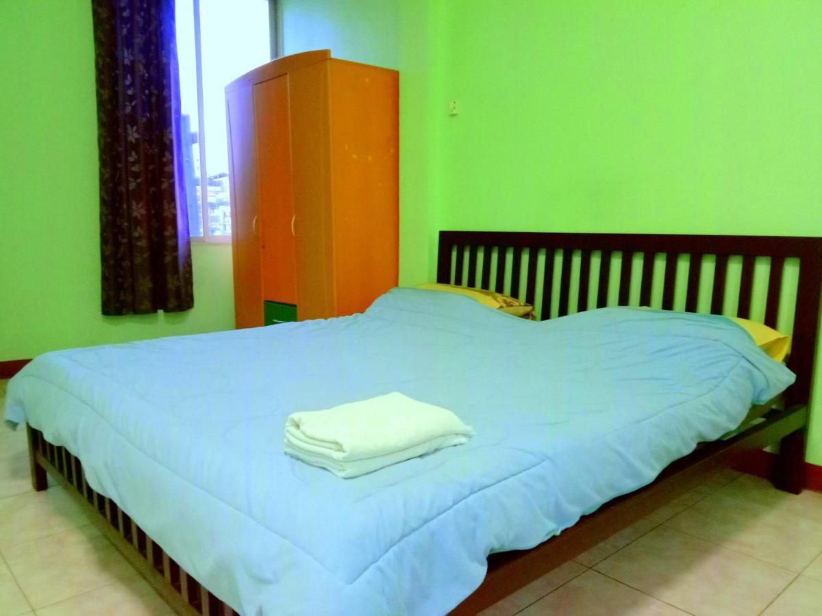 วอล์คกิ้งสตรีท อองคอร์ โฮเต็ล Hotel Pattaya ภายนอก รูปภาพ