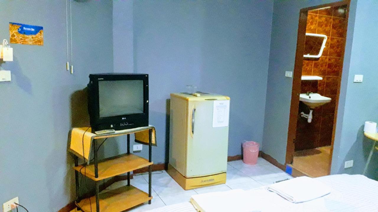 วอล์คกิ้งสตรีท อองคอร์ โฮเต็ล Hotel Pattaya ภายนอก รูปภาพ